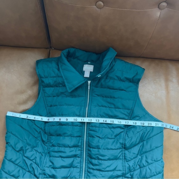 Chico’s Women’s Sz XL Sz 4 Green Lightweight Zip Up Quilted Vest - Picture 6 of 8